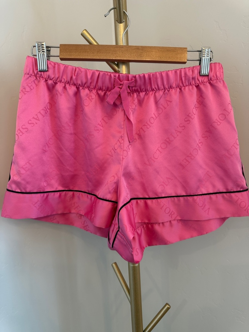 PJ’s - Picture 6 of 7